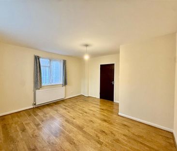 2 bedroom end of terrace house to rent - Photo 1