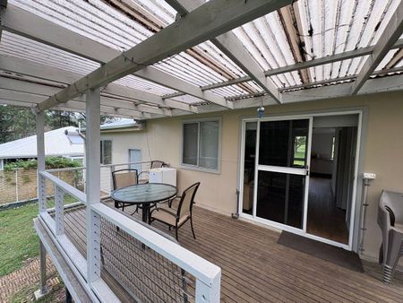 Cottage on Conjola Creek - Photo 2
