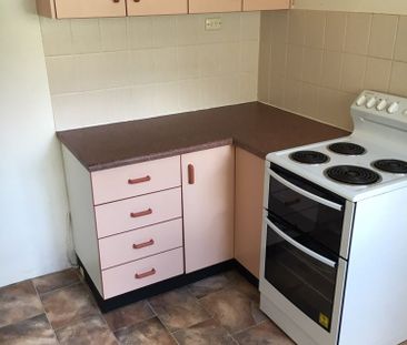 6 MONTH LEASE - Photo 1