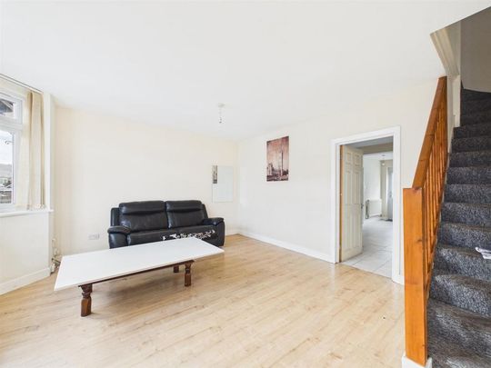 3 bedroom house to rent - Photo 1