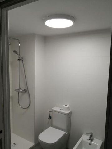 3 room luxury Apartment for rent in Valencia - Photo 5