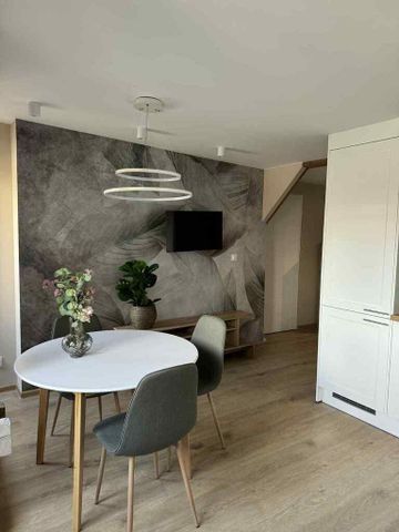 Nowoczesne 2pok. mieszkanie blisko SkyTower 33 m² - Zdjęcie 2