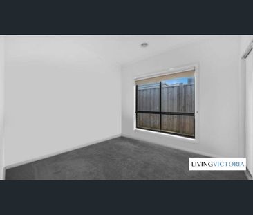 72 Kingsford Drive, Point Cook, Vic 3030 - Photo 1