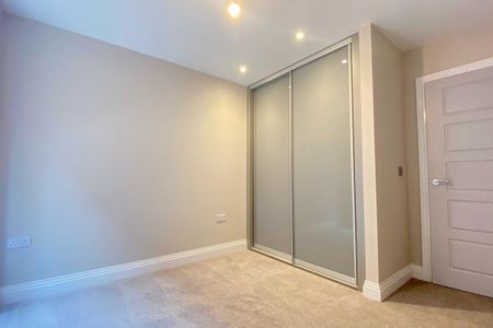 The Colonnade - Photo 4