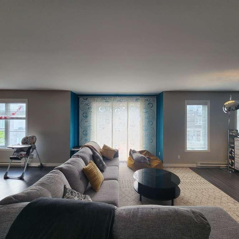Grand Condo 5 et demi (3 chambres) 1430 pi2 - Photo 1