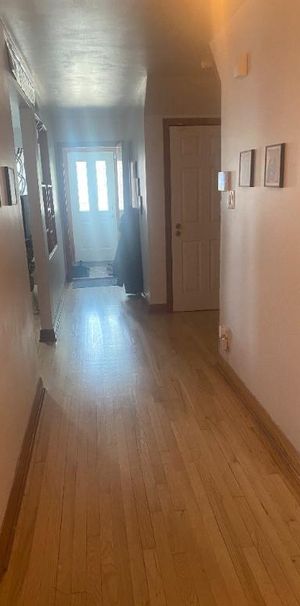 6 1/2 : 3 bdr + 2 sdb + cour + driveway LASALLE - Photo 1