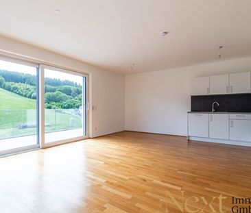 Großzügige 3-Zimmer-Wohnung mit heller Terrasse & Weitblick in Lich... - Foto 3