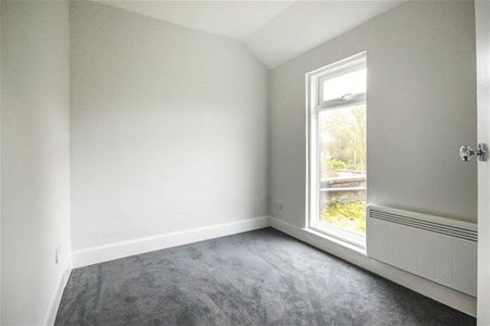 2 bedroom terraced house to rent - Photo 2