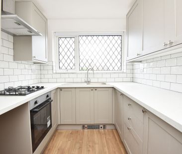 Meadow Croft, Harrogate, HG1 - Photo 4