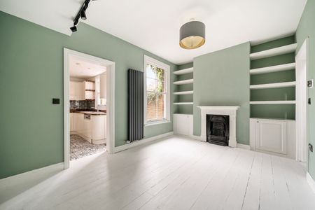 2 Bed End Terrace, Farrant Avenue, N22 - Photo 2