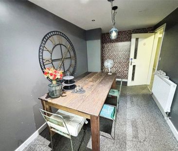 1 bedroom in a house share to rent - Photo 6