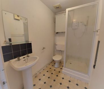 2 Bed Flat, Marquis Street, LE1 - Photo 6
