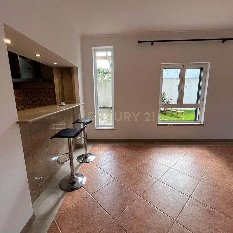 Tornada e Salir do Porto, Leiria District - Photo 1