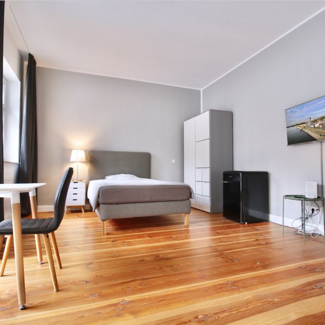 1 Zimmer in Düsseldorf - Photo 1