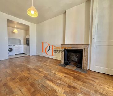 Location Appartement 2 pièces 41m² VILLEURBANNE 69100 - Photo 2