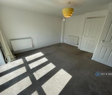 3 bedroom terraced house to rent - Photo 3