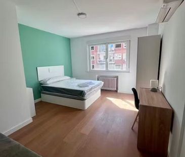 Avenida de Baviera, Madrid, Community of Madrid 28028 - Photo 2