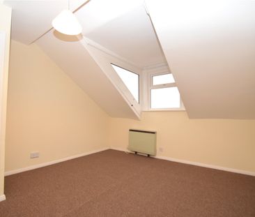 1 bed apartment to rent in Valley Bridge Parade, Scarborough, YO11 - Photo 1