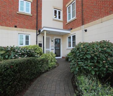 2 bedroom Flat To Let - Photo 6