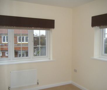 River View, Newark, Nottinghamshire, NG24 - Photo 1