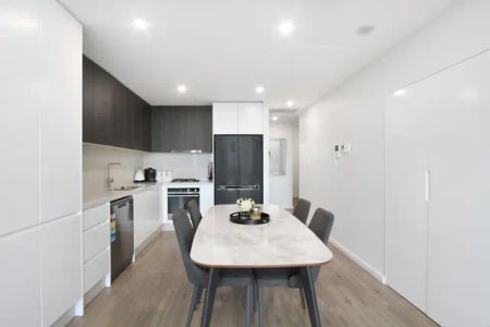 402/680 Canterbury Road,Belmore,New South Wales 2192, Sydney - Photo 3