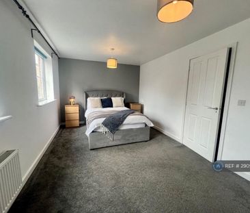 1 bedroom in a house share to rent - Photo 6