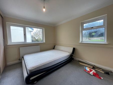 4 bedroom house to rent - Photo 3