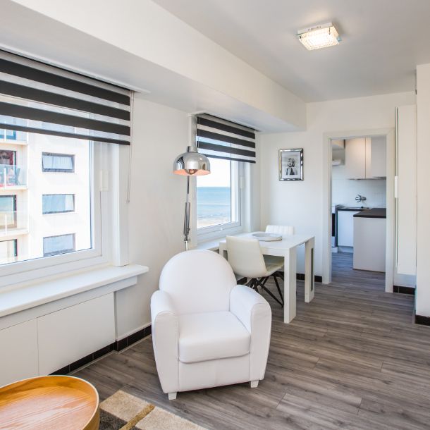 Instapklare studio met zijdelings zeezicht te huur in Middelkerke - Photo 1