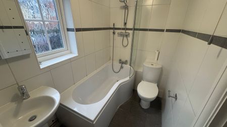 Gallows Lane, High Wycombe - Photo 5