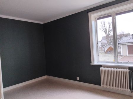 Storgatan, Vara - Photo 3