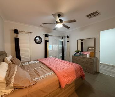 Charming Home Combining Style, Comfort, and Convenience - Photo 6