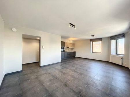 Appartement te huur - Foto 2