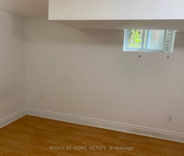 For Lease - 36 Newton Drive, Toronto, Ontario - Photo 6