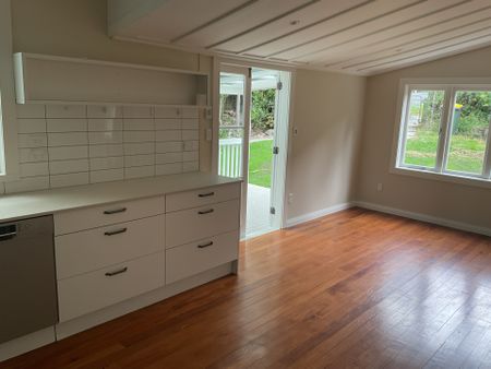 A Rare Offering - Photo 2