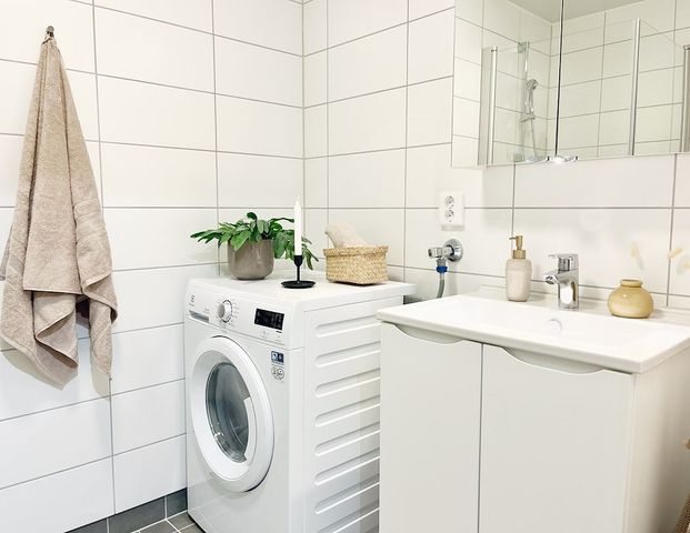 Aseavägen 9, Häggvik - Foto 1