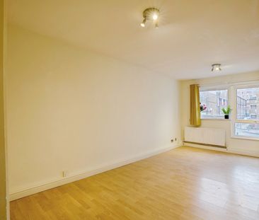 1 Bed Flat, Camber House, SE15 - Photo 1