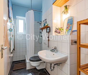 Gemütlich eingerichtete Wohnung mit Südbalkon in Hamburg-Ottensen - Foto 1