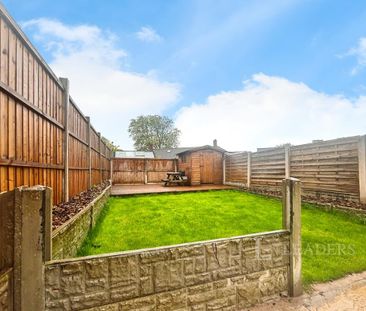 3 bedroom end of terrace house to rent - Photo 1