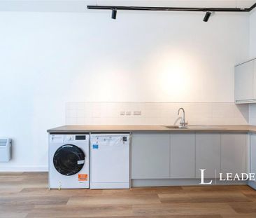 1 bedroom flat to rent - Photo 6