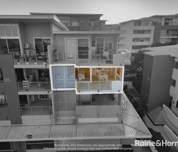 Spacious Modern Apartment in the Heart of Indooroopilly - Photo 6