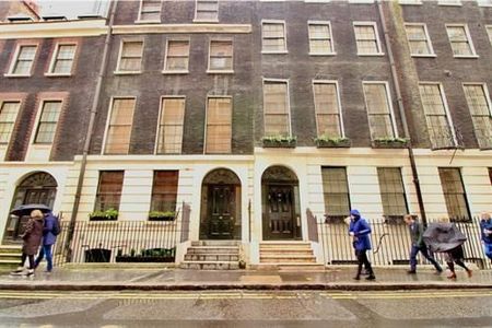 First Floor Craven Street, WC2N, London - Photo 2