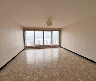 Location Appartement 3 pièces 73m² LES SABLES D OLONNE 85100 - Photo 1