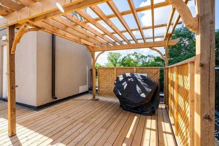 For Lease - 4198 Dundas Street Unit# 204, Toronto, Ontario - Photo 2