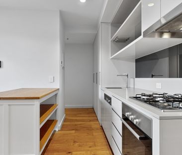108/2 Tweed Street, Hawthorn VIC 3122 - House For Rent | Domain - Photo 2