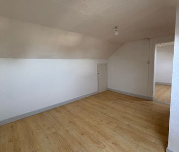 MAISON DE VILLE - Photo 2