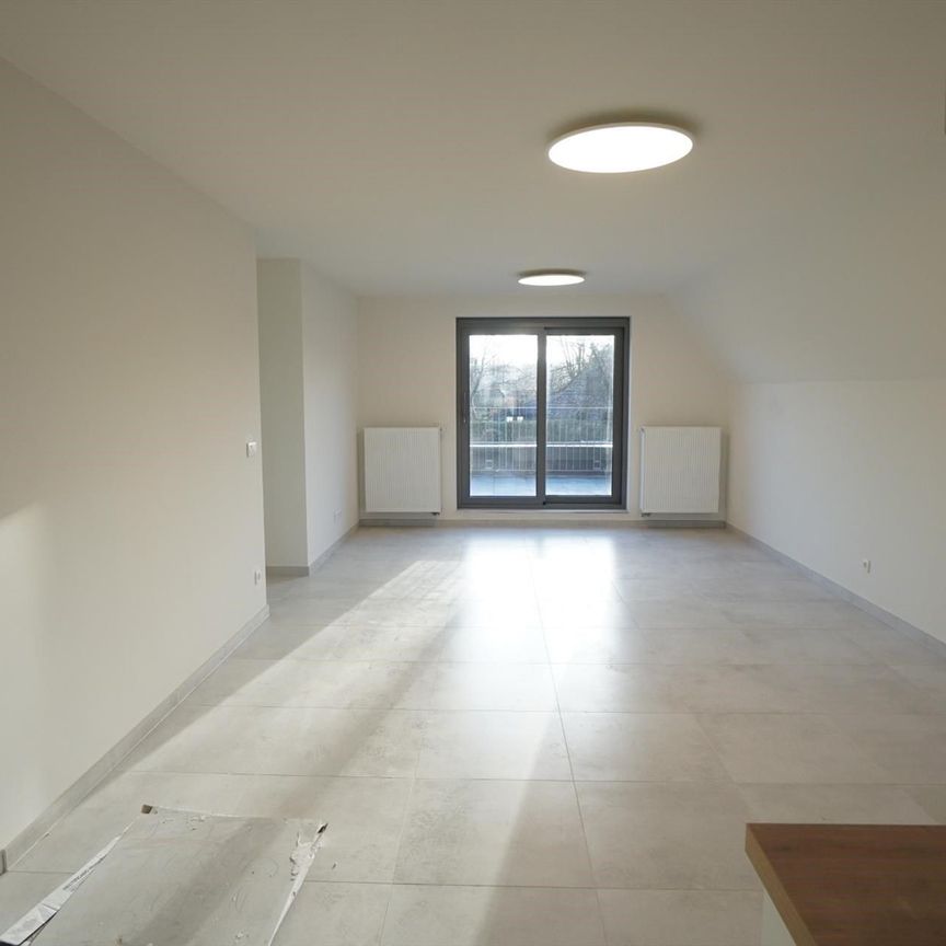 Appartement met 1 slaapkamer en groot terras - Foto 1