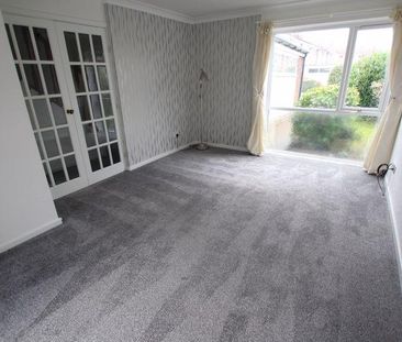 3 bedroom end of terrace house to rent - Photo 2