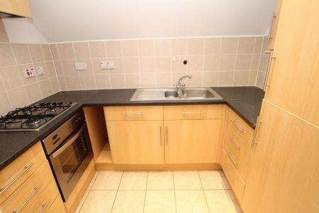 1 bedroom apartment to rent - Photo 2