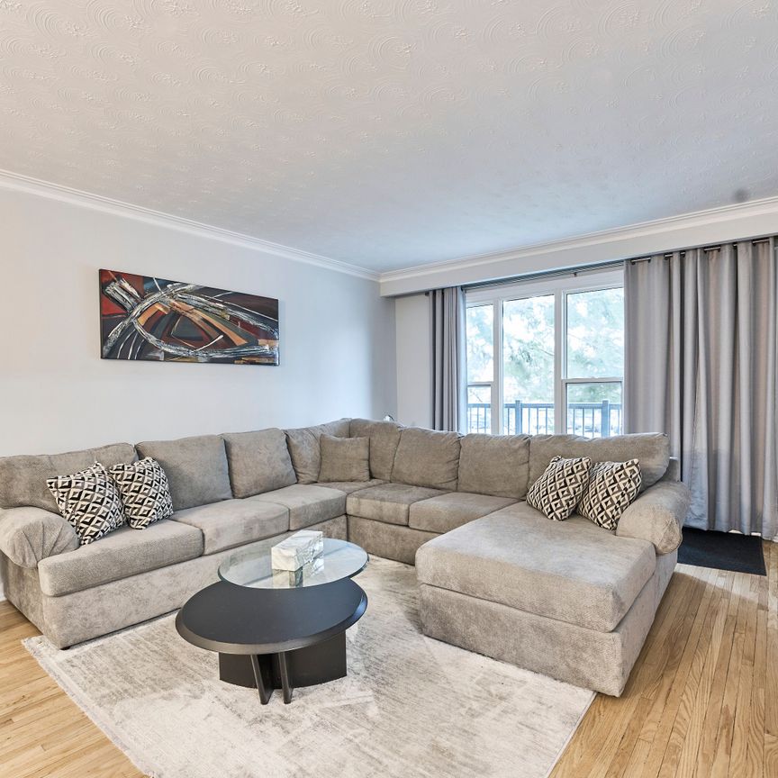 For Lease - 156 Overbrook Place Unit# 3, Toronto, Ontario - Photo 1