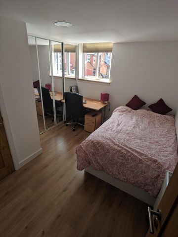 6 NORTH ROAD BILLS INC. - Photo 4